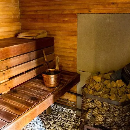 Pardi Homestay * Παρνού