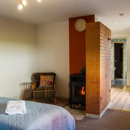 Δωμάτια σε οικογενειακή κατοικία Pardi Homestay *